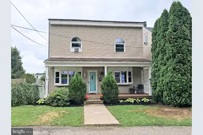 728 W John Street, Frackville, PA 17931 - Photo 1