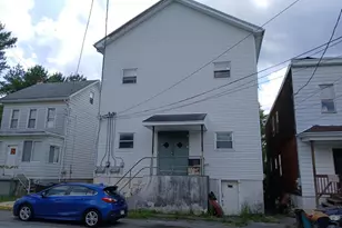14 S Second St, Middleport, PA 17953 - Photo 3