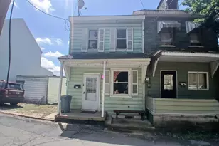 514 W Penn St, Shenandoah, PA 17976 - Photo 3