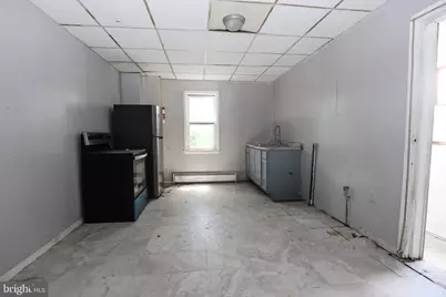 514 W Penn Street, Shenandoah, PA 17976 - Photo 9