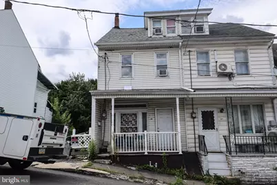 32 S Catherine Street, Shenandoah, PA 17976 - Photo 1