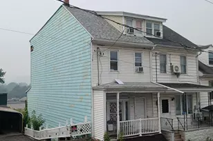 32 S Catherine St, Shenandoah, PA 17976 - Photo 3