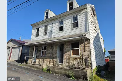 516 W Arlington Street, Shenandoah, PA 17976 - Photo 1