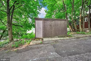 240 N 12th St, Pottsville, PA 17901 - Photo 27