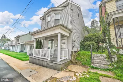 208 S Balliet Street, Frackville, PA 17931 - Photo 1