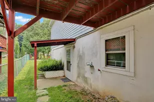 120 N Franklin St, Orwigsburg, PA 17961 - Photo 25