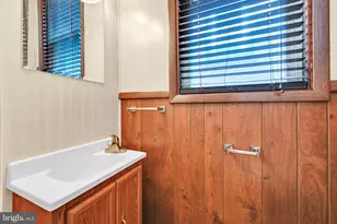 717 N Centre St, Pottsville, PA 17901 - Photo 21