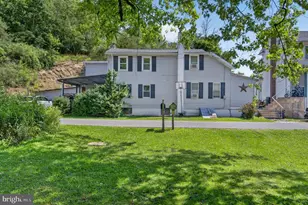 2299 Sunny Rd, New Ringgold, PA 17960 - Photo 1
