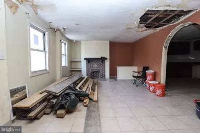 445 E Norwegian Street, Pottsville, PA 17901 - Photo 5