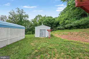 17 Albert Blvd, Pottsville, PA 17901 - Photo 23