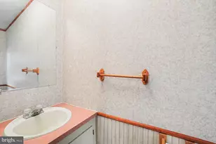 17 Albert Blvd, Pottsville, PA 17901 - Photo 17