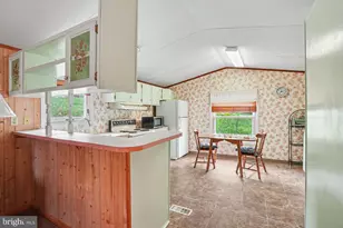 17 Albert Blvd, Pottsville, PA 17901 - Photo 9