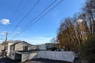 901 Fairview St, Pottsville, PA 17901 - Photo 5