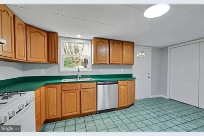 901 Fairview Street, Pottsville, PA 17901 - Photo 11