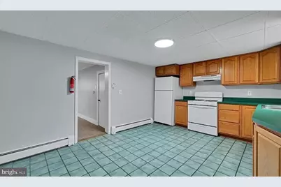 901 Fairview Street, Pottsville, PA 17901 - Photo 9