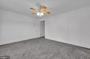 1427 Seneca St, Pottsville, PA 17901 - Photo 19