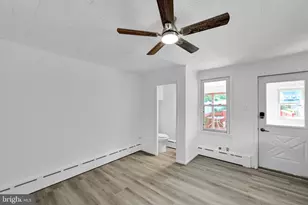 1427 Seneca St, Pottsville, PA 17901 - Photo 15