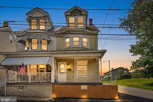 1427 Seneca St, Pottsville, PA 17901 - Photo 1