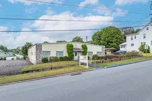 22 S Yohe St, Tower City, PA 17980 - Photo 1