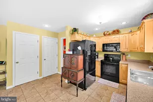 3090 Village Rd, Orwigsburg, PA 17961 - Photo 17