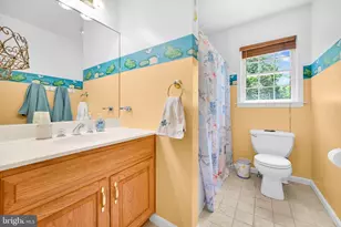 3090 Village Rd, Orwigsburg, PA 17961 - Photo 23