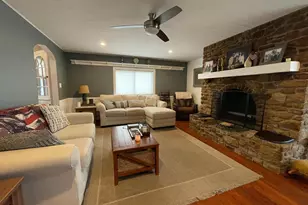 101 N 5th St, Frackville, PA 17931 - Photo 9