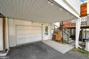 2064 W Market St, Pottsville, PA 17901 - Photo 23