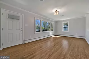 127 Mahantongo Dr, Pottsville, PA 17901 - Photo 3