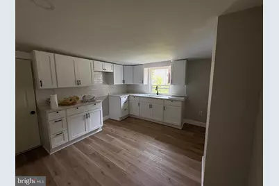 118 S 3rd Street, Pottsville, PA 17901 - Photo 11