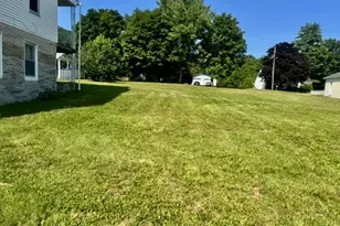 410 Carrie St, Ashland, PA 17921 - Photo 3