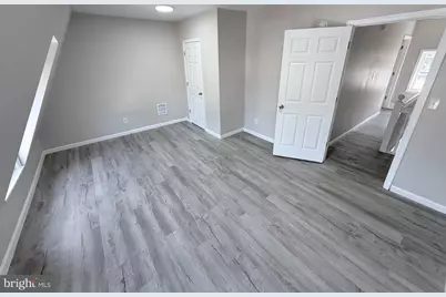 1325 W Norwegian Street, Pottsville, PA 17901 - Photo 17