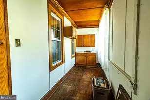 934 Sunbury Rd, Pottsville, PA 17901 - Photo 17