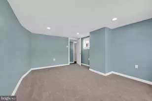 216 W Bacon St, Pottsville, PA 17901 - Photo 23