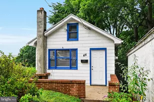 416 Boone St, Pottsville, PA 17901 - Photo 1