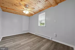 416 Boone St, Pottsville, PA 17901 - Photo 11