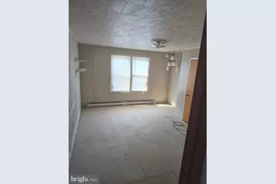 216 W Centre Street, Shenandoah, PA 17976 - Photo 9