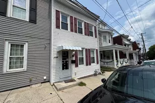 1130 W Norwegian St, Pottsville, PA 17901 - Photo 1