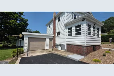 726 Forest Lane, Pottsville, PA 17901 - Photo 3