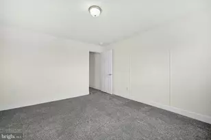 205 S Schuylkill Ave, Shenandoah, PA 17976 - Photo 13