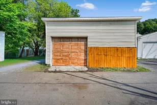 147 Pottsville St, Cressona, PA 17929 - Photo 25
