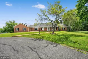 1721 Breckenridge Rd, Orwigsburg, PA 17961 - Photo 7