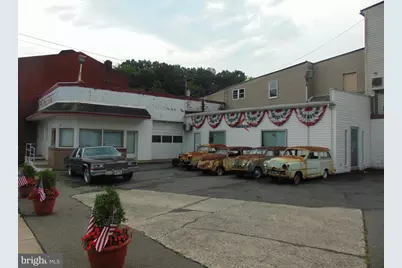300 Centre Street, Ashland, PA 17921 - Photo 1