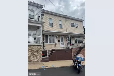 211 N Catherine Street, Shenandoah, PA 17976 - Photo 1