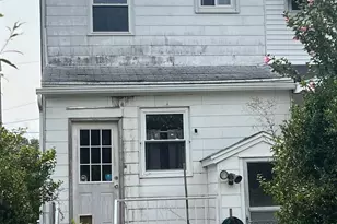 227 S Spencer St, Frackville, PA 17931 - Photo 3