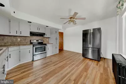 2273 W Market Street, Pottsville, PA 17901 - Photo 7