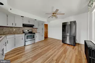 2273 W Market St, Pottsville, PA 17901 - Photo 7