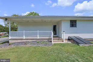 1004 Maple St, Pottsville, PA 17901 - Photo 5