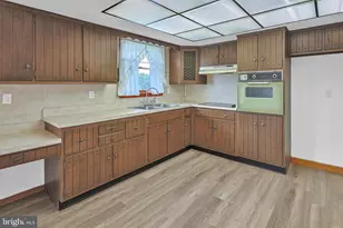 1004 Maple St, Pottsville, PA 17901 - Photo 21