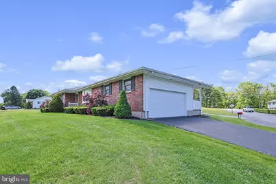 1004 Maple Street, Pottsville, PA 17901 - Photo 3