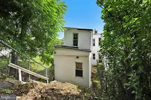 733 N 2nd St, Pottsville, PA 17901 - Photo 25